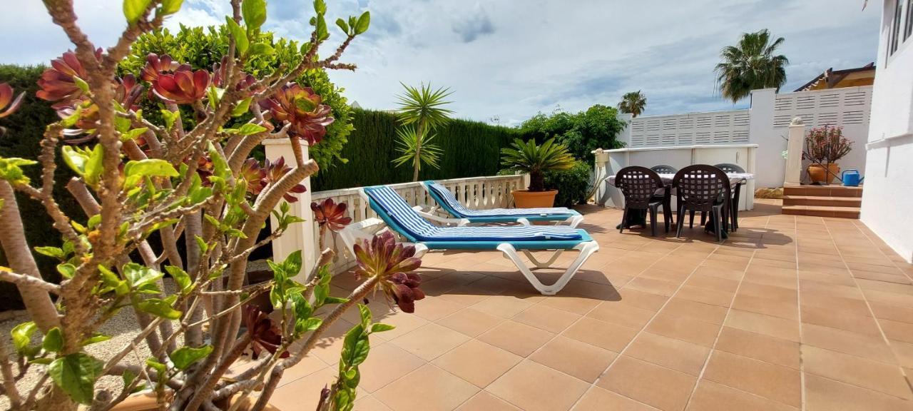 Villa Totalmente Independiente Con Piscina Comunitaria Calpe Kültér fotó