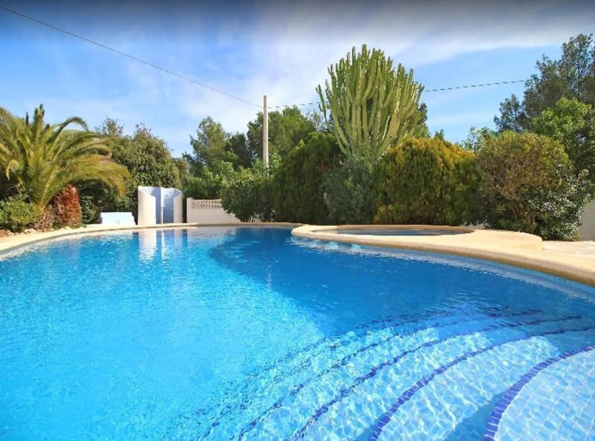 Villa Totalmente Independiente Con Piscina Comunitaria Calpe Kültér fotó